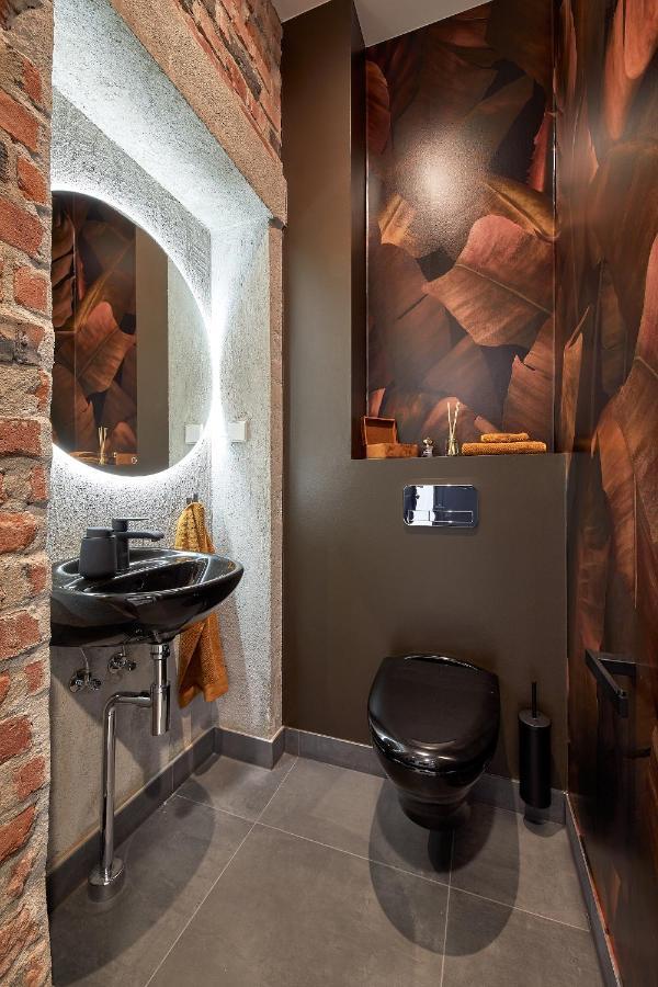 Appartamento High Ceiling Loft With Its Own Backyard And A Terrace Reval Esterno foto